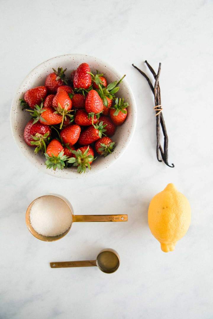 how to make macerated strawberries