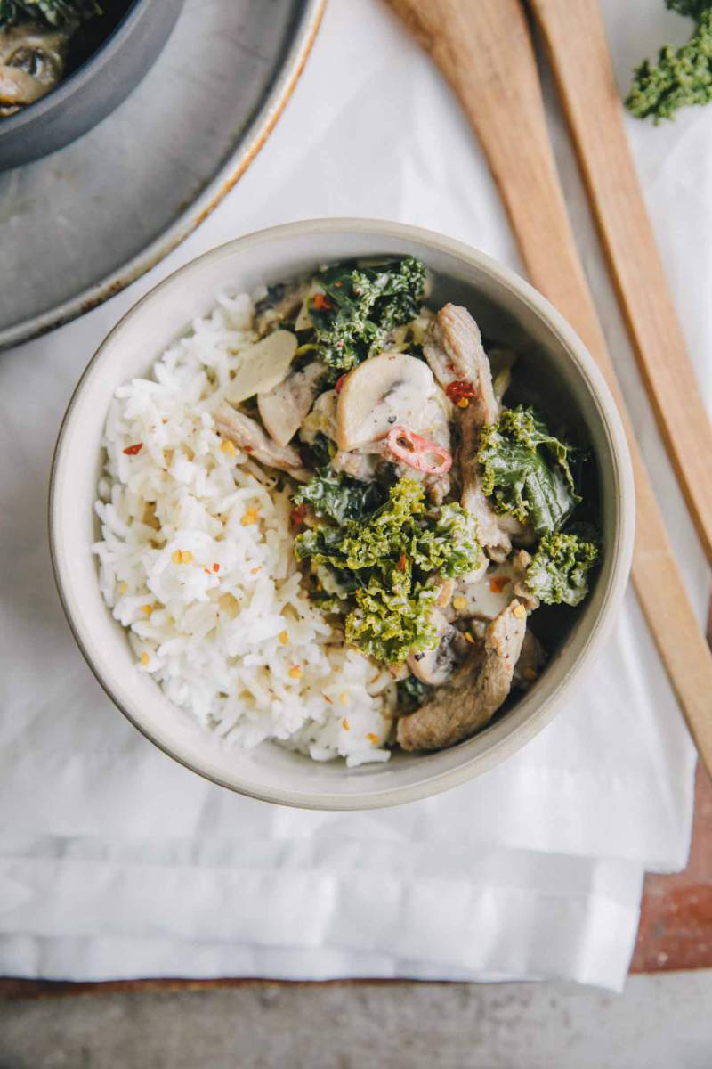 Quick Beef stroganoff with Kale served with rice