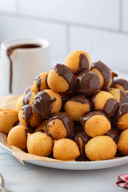 Sweet fritters with chocolate