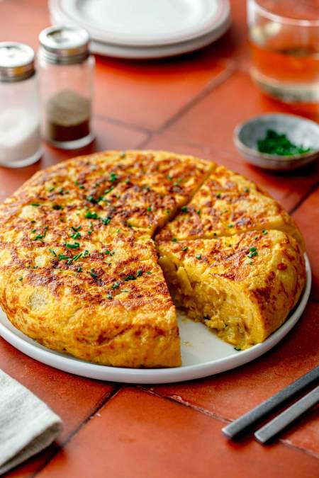 Spanish Tortilla (Tortilla de Patatas)