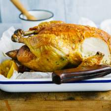 Perfect Roast Chicken - golden and juicy! [VIDEO] - The Recipe Rebel