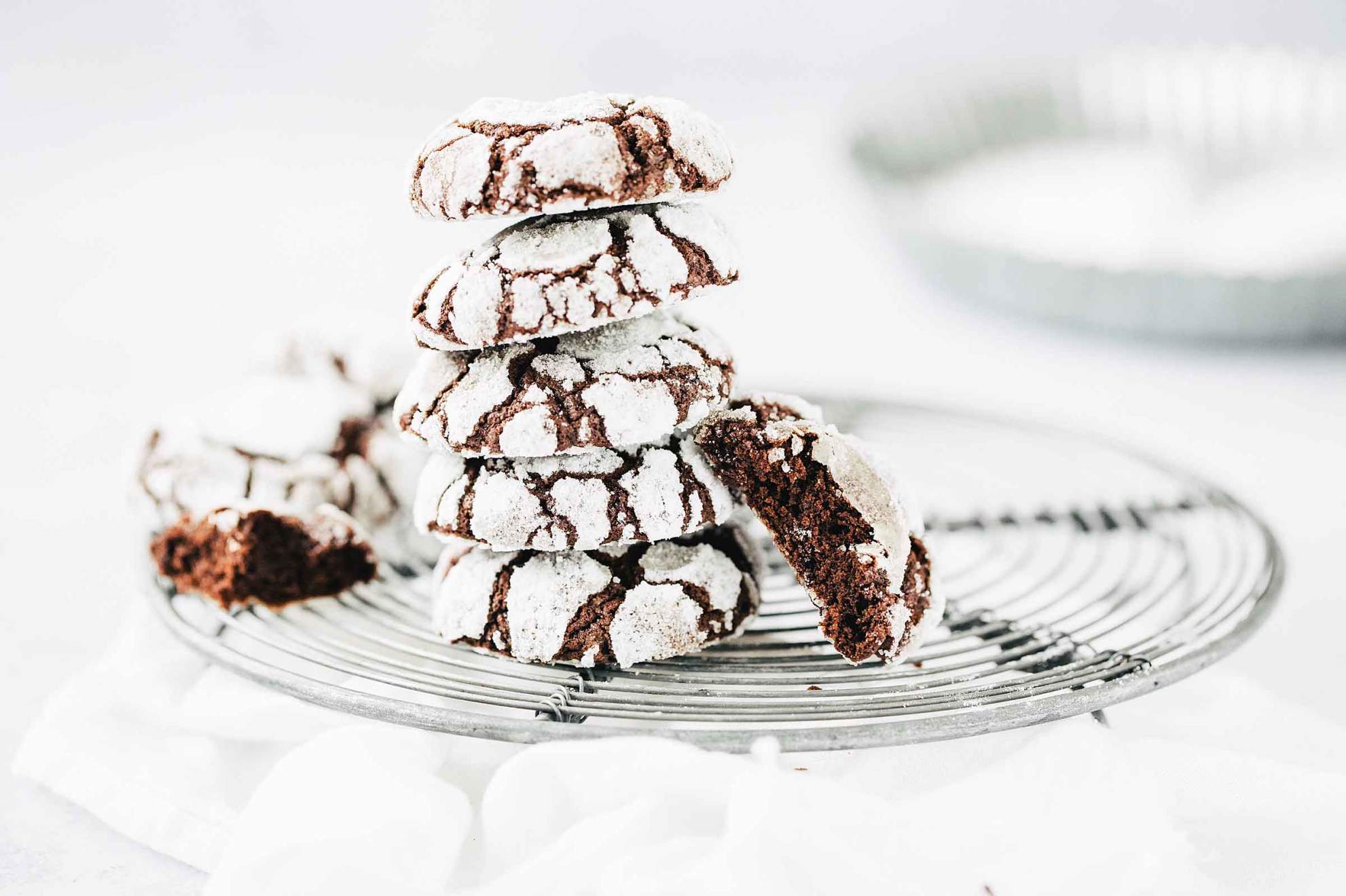Chocolate Crinkle Cookies | Jernej Kitchen