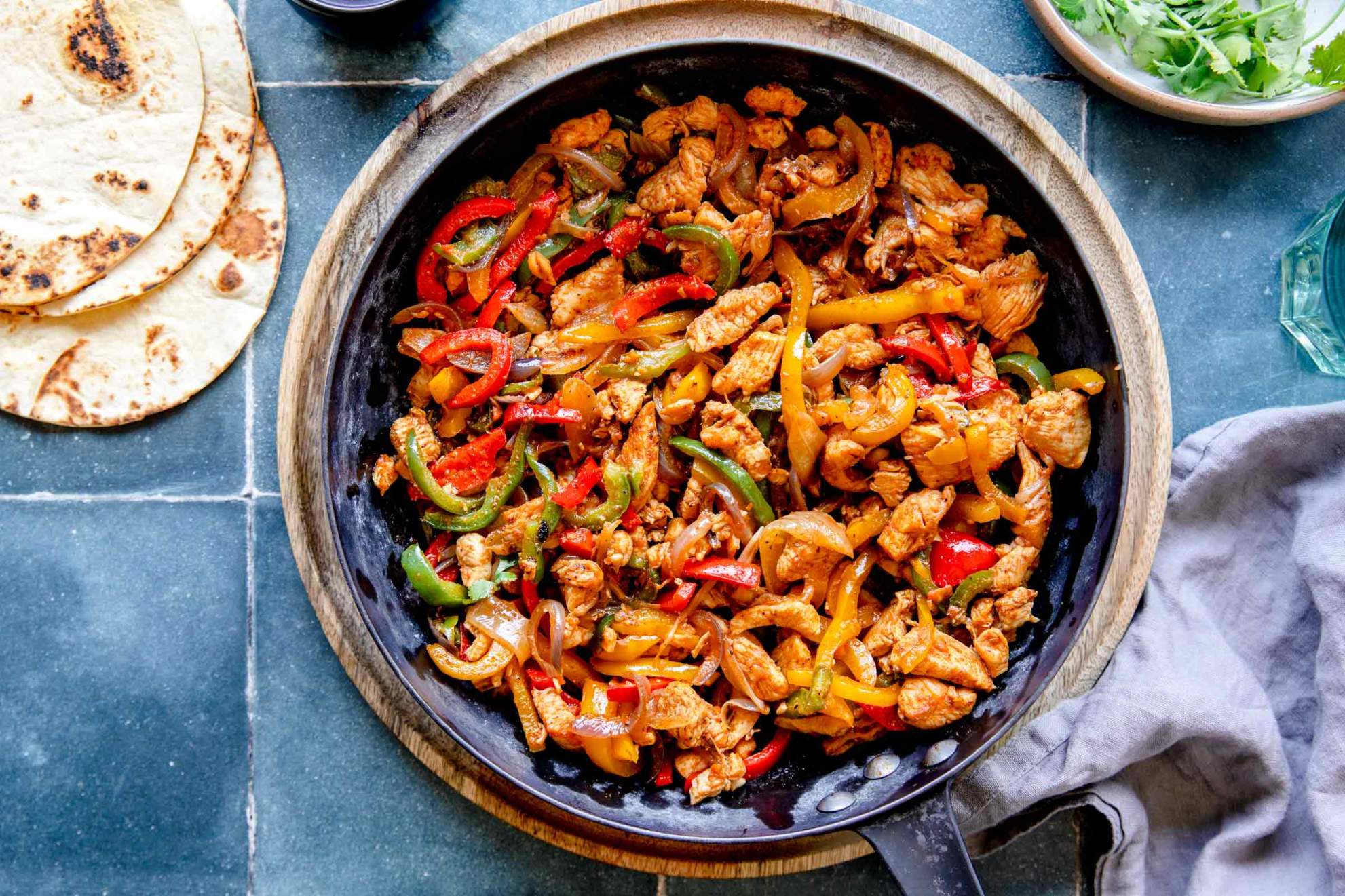 Chicken Fajitas (quick and easy) | Jernej Kitchen
