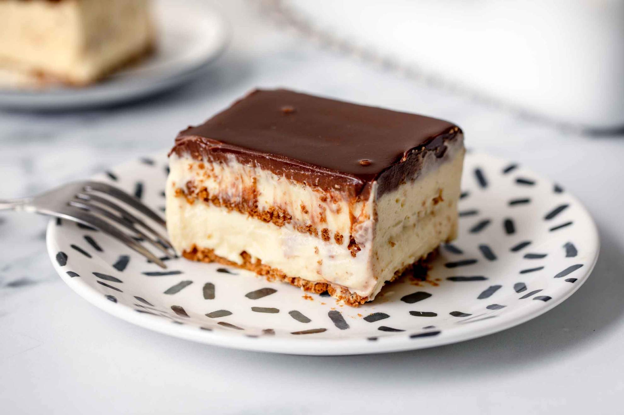 Chocolate Eclair Cake​