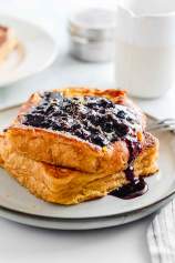 Quick Blueberry French Toast