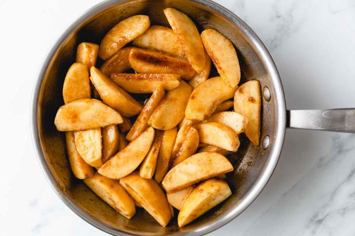 Caramelizing apples for Apple Cinnamon Oatmeal