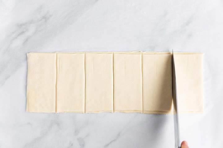 Make six puff pastry rectangles for danish pastries