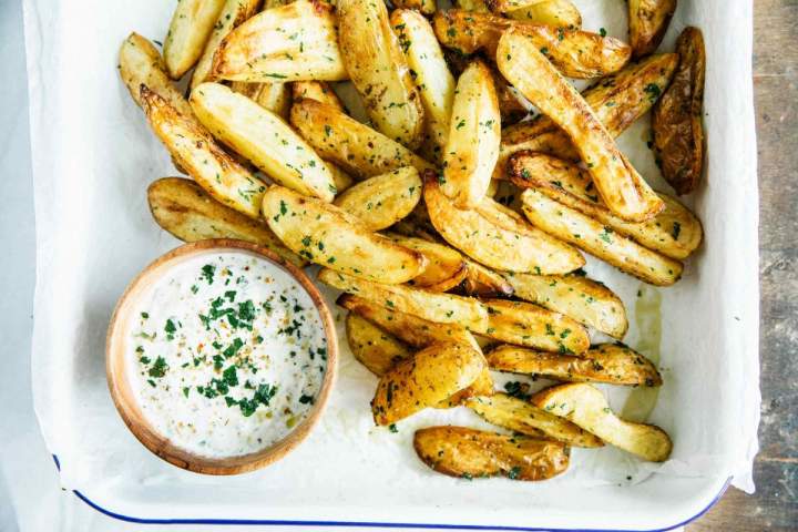 Baked Potato Wedges with Yogurt Dip from jernejkitchen.com