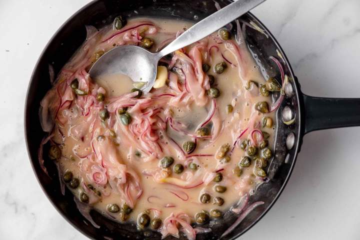 How to make homemade butter sauce (Beurre blanc)