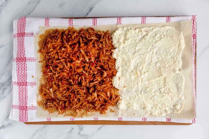 apple and cottage cheese filling for Slovenian Apple Dumplings (Struklji)