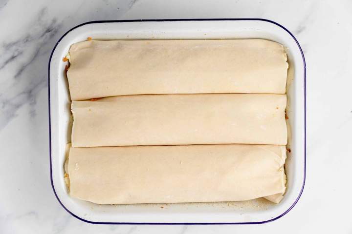 Slovenian Apple Dumplings (Struklji) rolling