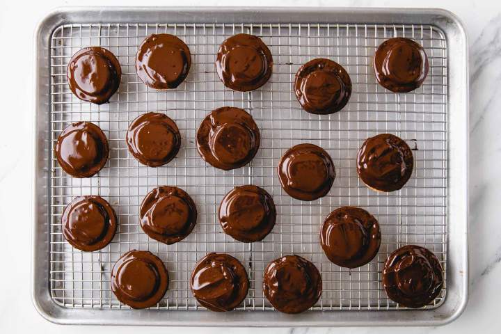 Chocolate-coated Jaffa Cakes