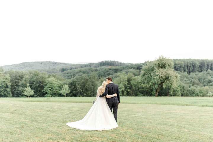 Our intimate spring wedding by jernejkitchen.com