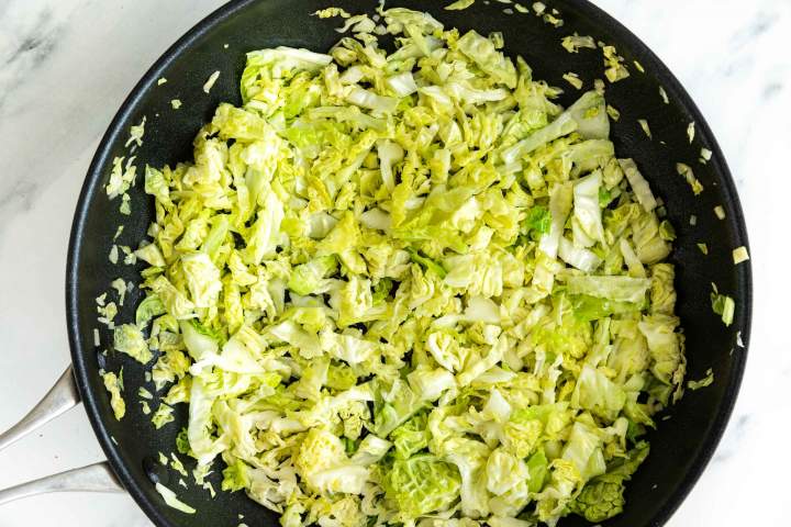 cooked savoy cabbage