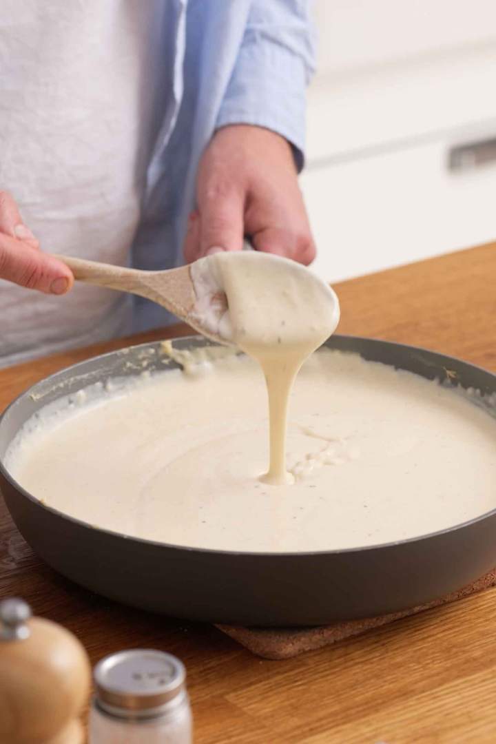 Gratinirane testenine s šunko in sirom - priprava