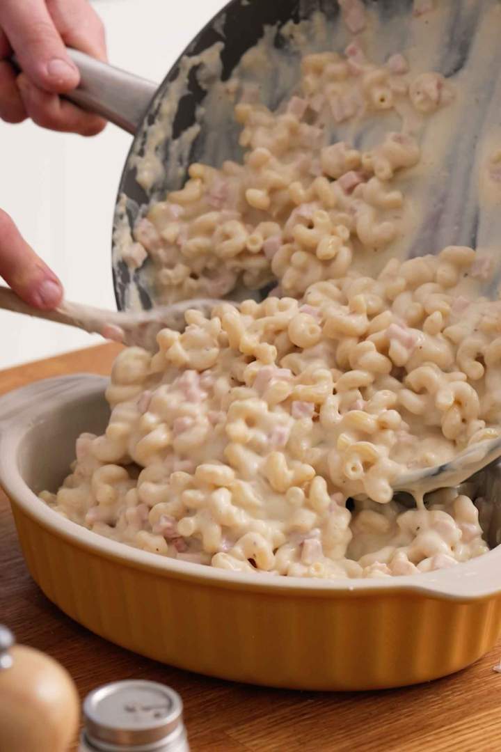 Gratinirane testenine s šunko in sirom - priprava