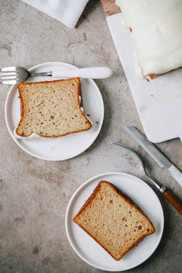 Banana bread with cream cheese frosting