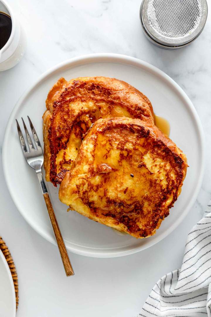 Classic French Toast with Maple Syrup