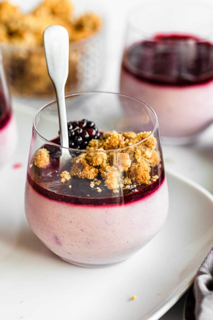 Blackberry Mousse with Rosemary Crumble
