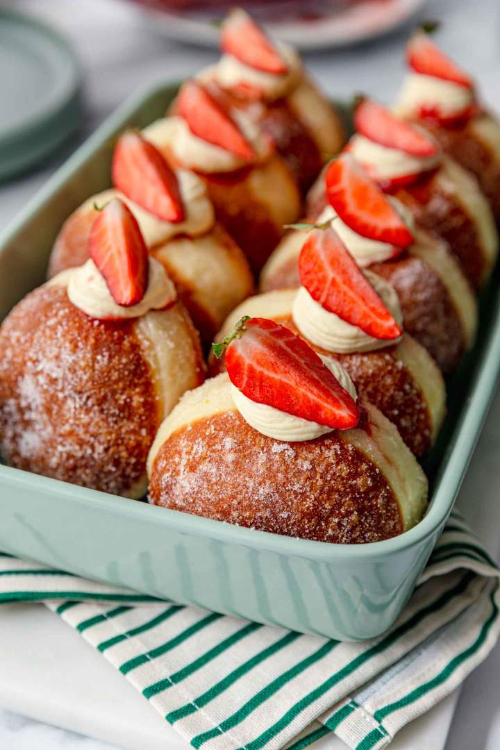 Strawberry Cream Doughnuts