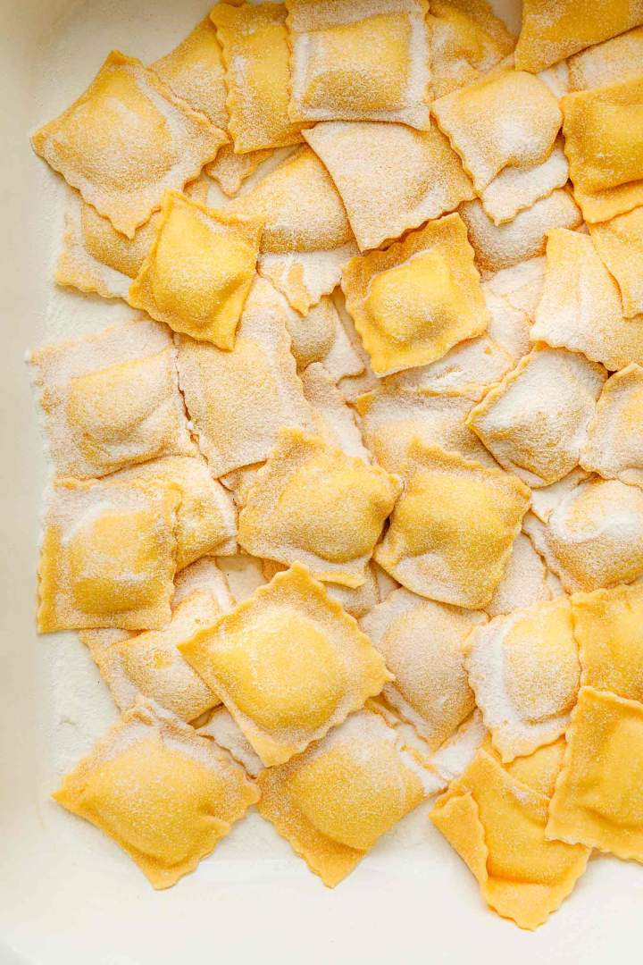 Sirovi ravioli