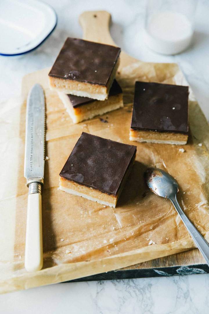 Chocolate caramel slices - no bake