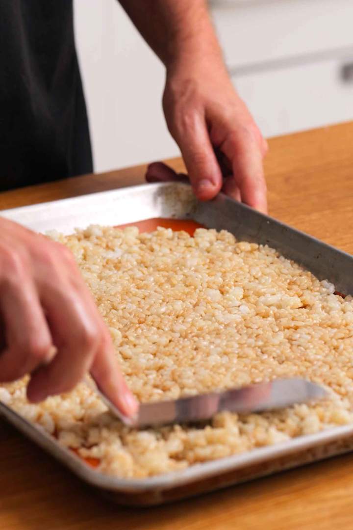 How to make Chicken Crispy Rice Salad