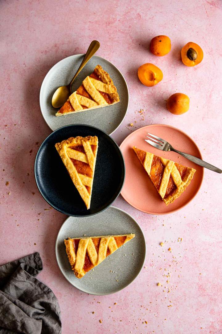 Najboljša marelična pita (Crostata)