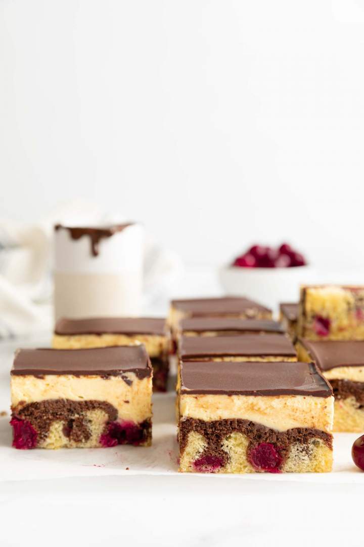 Donauwelle (Snow White Cake)