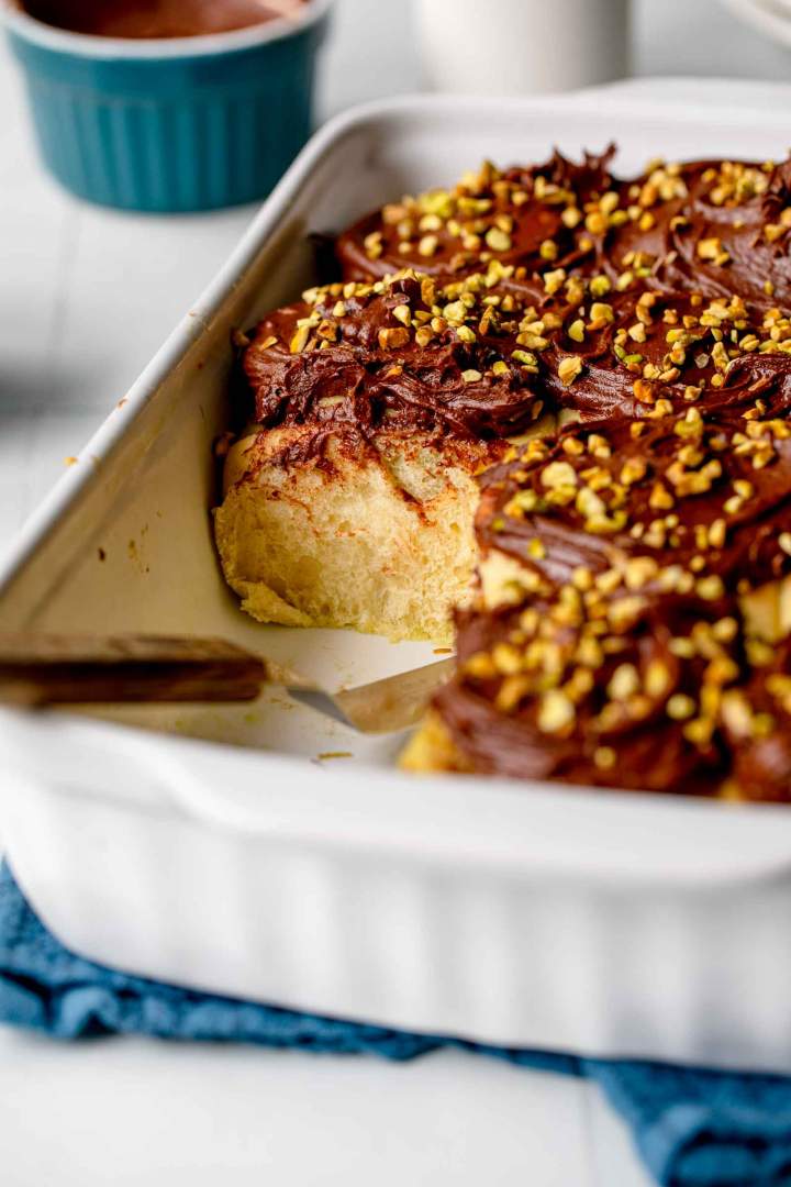 Pistachio Chocolate Rolls (Dubai-inspired)