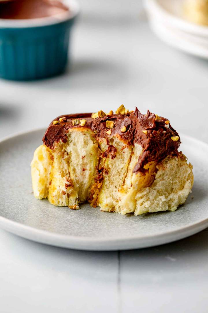 Pistachio Chocolate Rolls (Dubai-inspired)