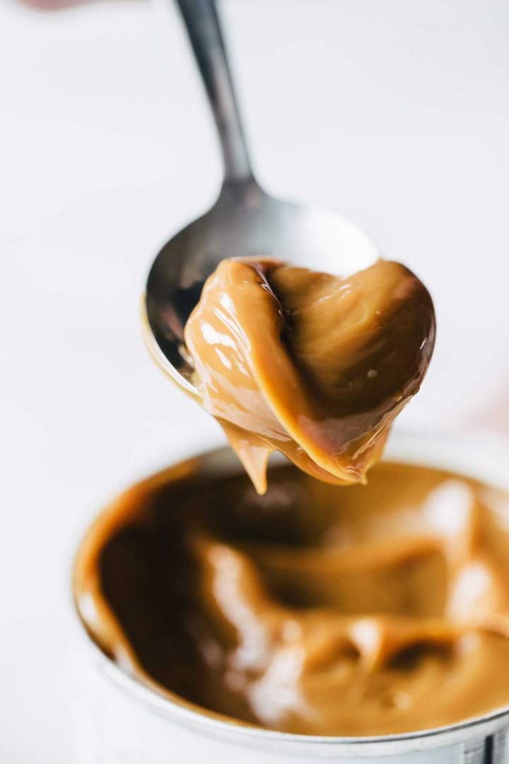 Kako naredimo dulce de leche iz kondenziranega mleka