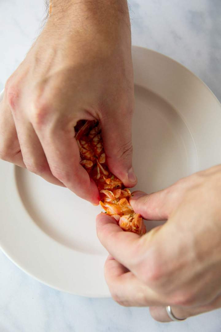 How to peel shrimp scampi