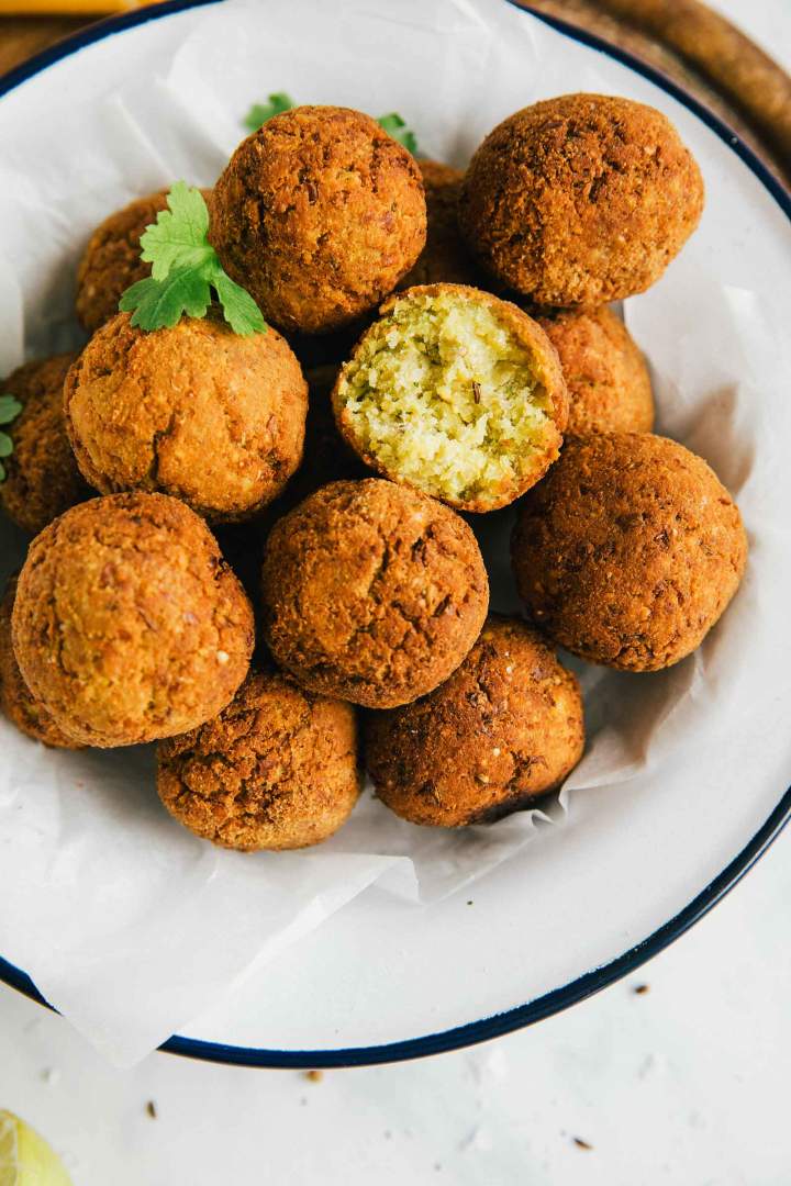 deep fried falafel balls