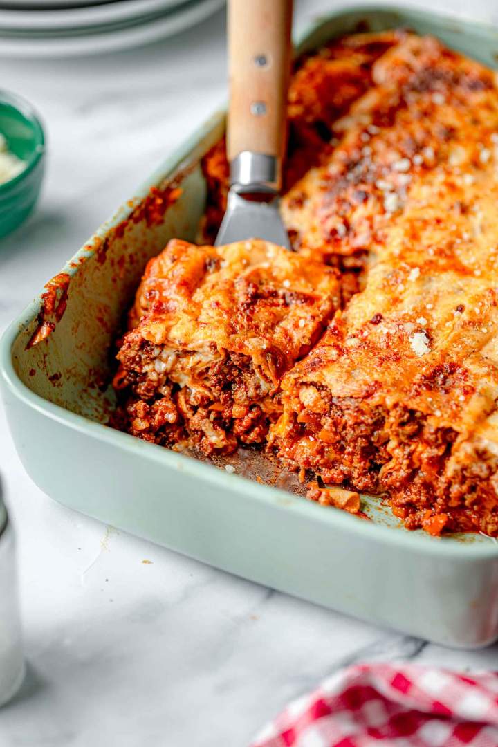 Gratinirane palačinke z mletim mesom