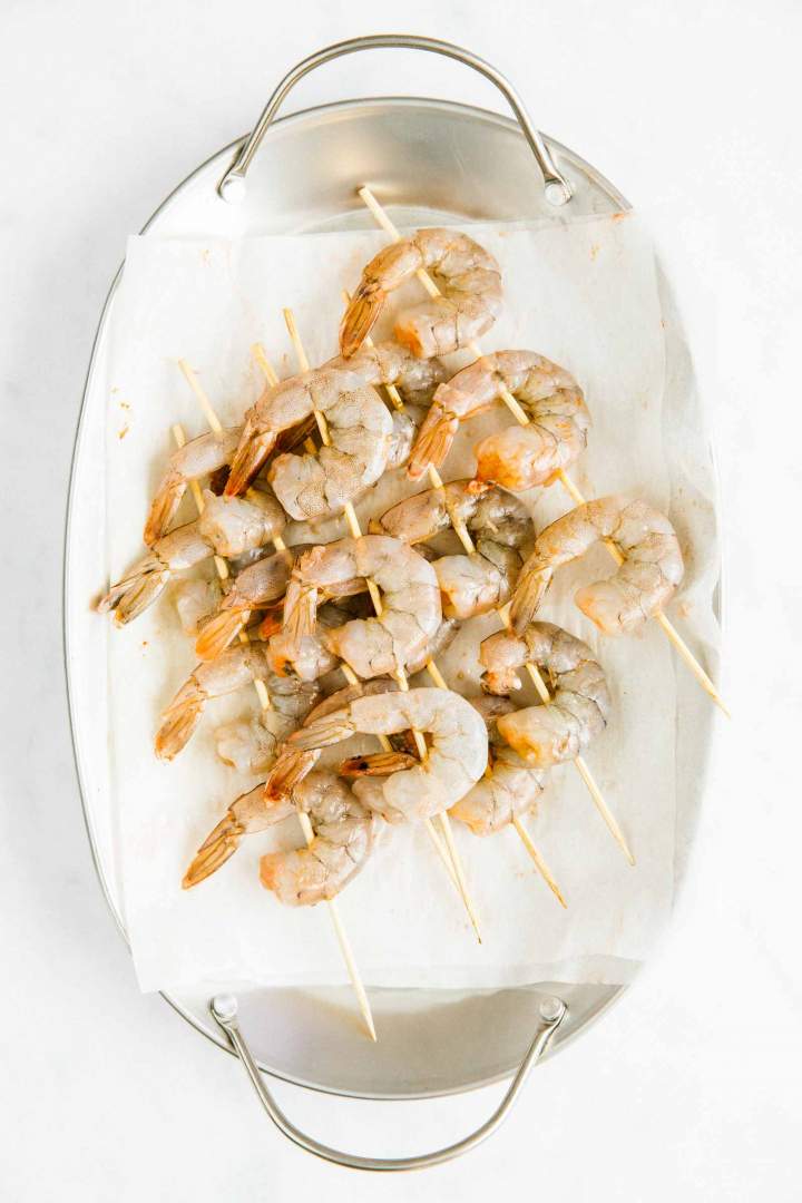 Fresh shrimp on skewers