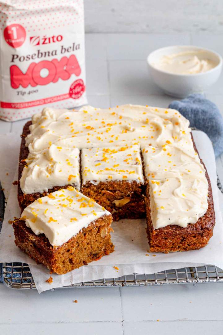 Carrot Cake with Cream Cheese Buttercream Frosting