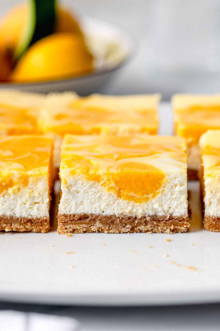 Lemon Cheesecake Bars