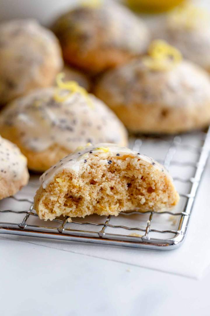 Lemon Poppy Seed Cookies