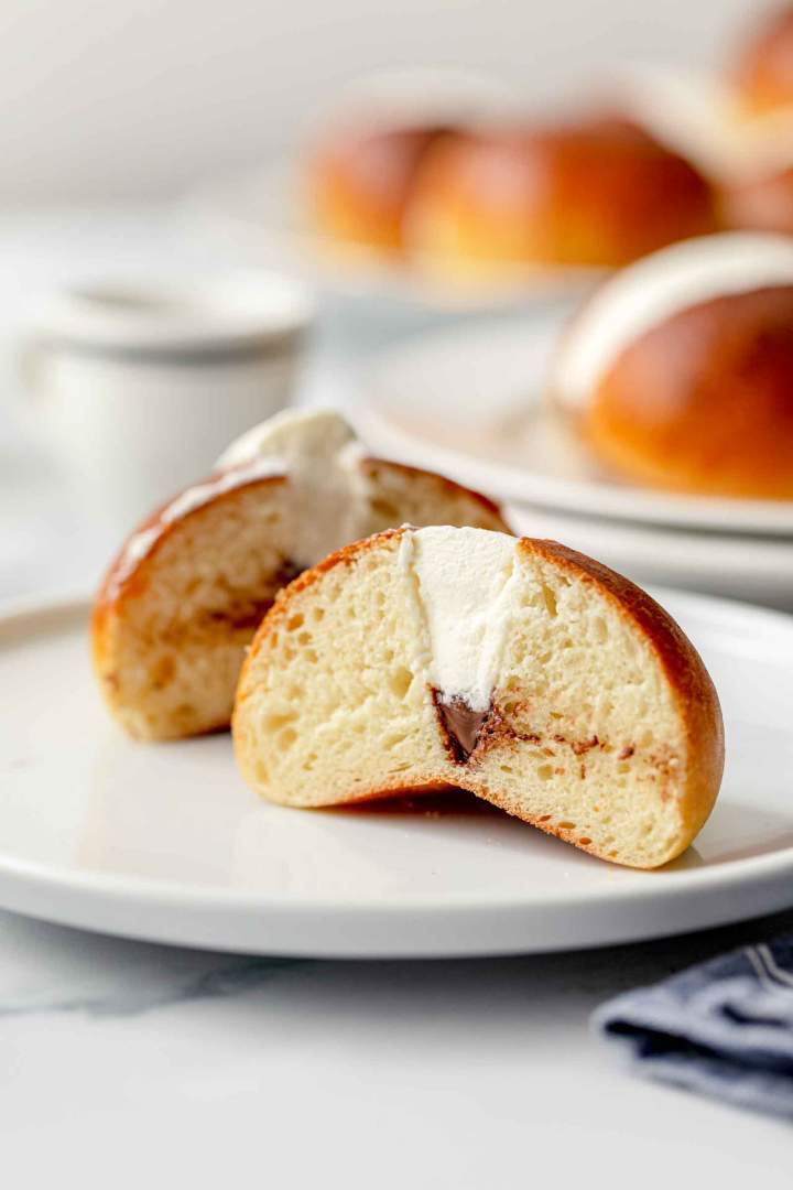Maritozzi (Roman Pastry)