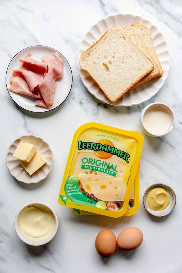 Monte Cristo Sandwich (Ham & Cheese) ingredients