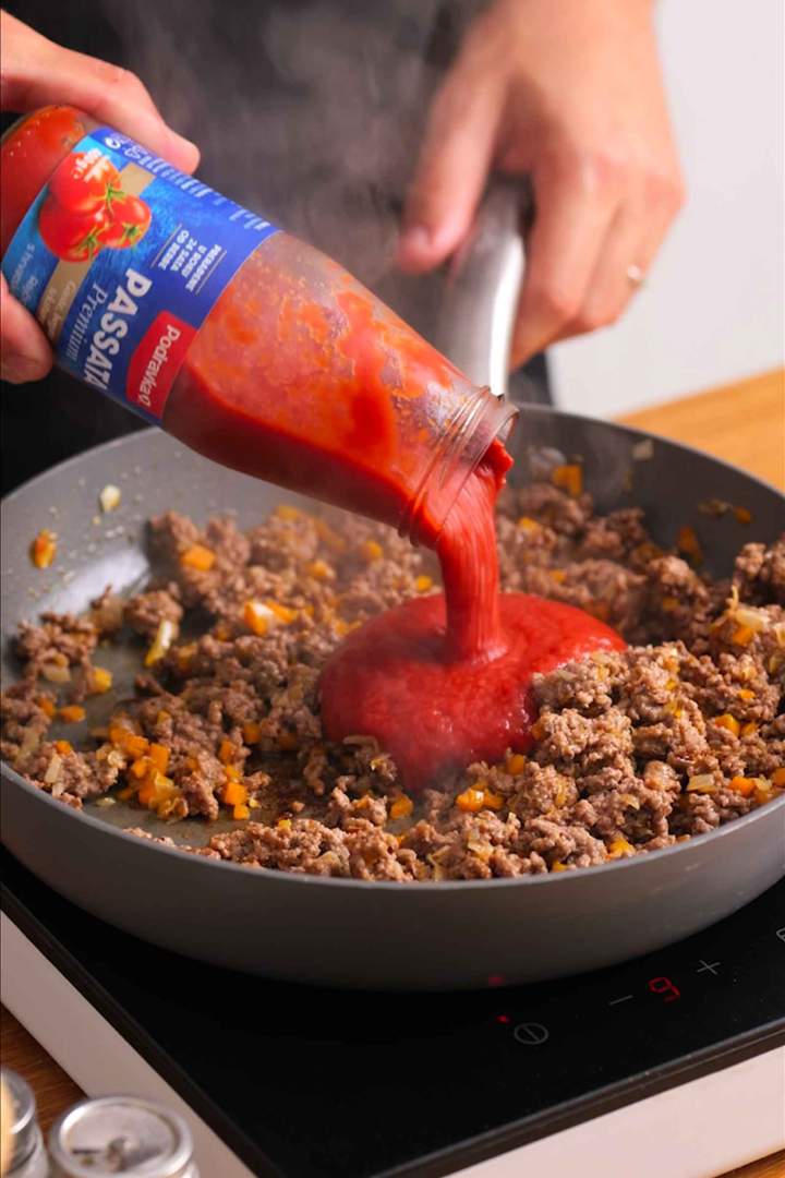 How to make Beef Baked Potatoes