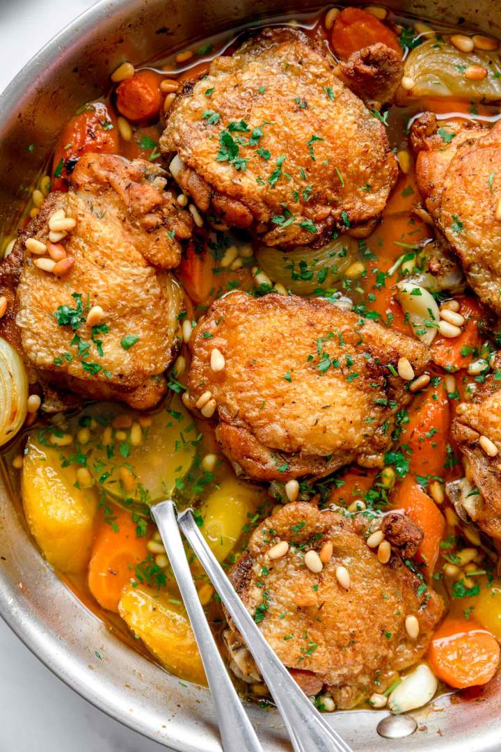 Oven-Baked Chicken Thighs with Carrots