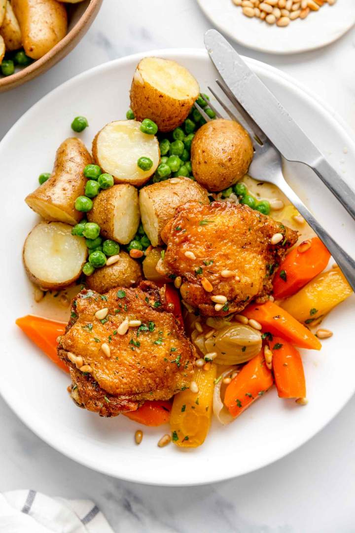 Oven-Baked Chicken Thighs with Carrots