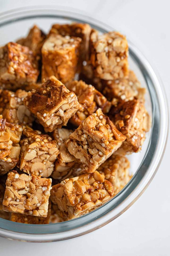 Peanut Butter Nut Clusters