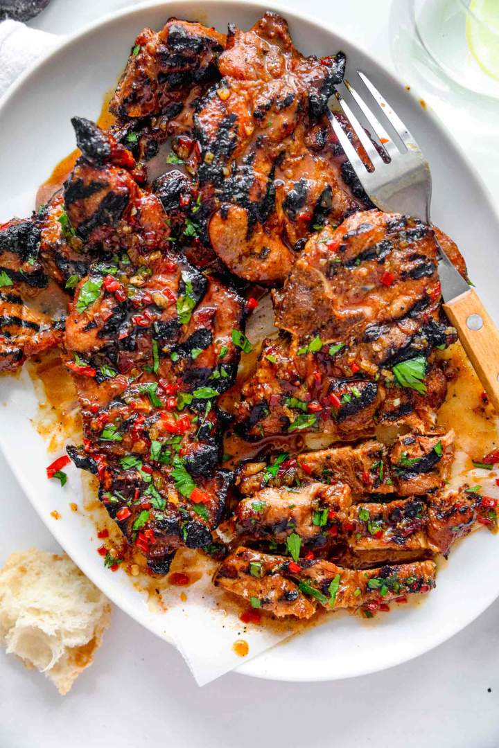 Honey-Glazed Grilled Pork Butt