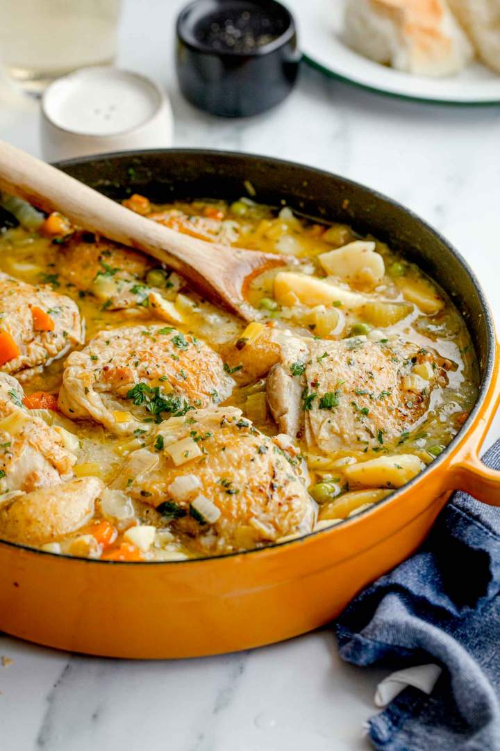 Chicken Stew with Potatoes (One-Pot)