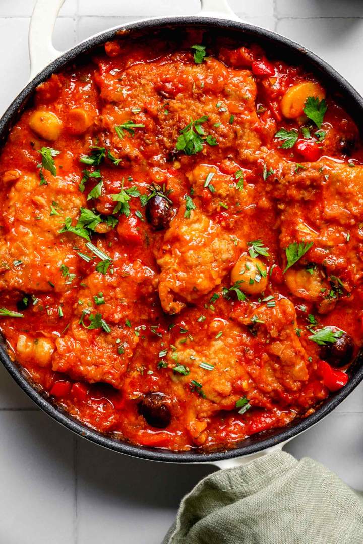 Chicken Thighs with Tomato Sauce