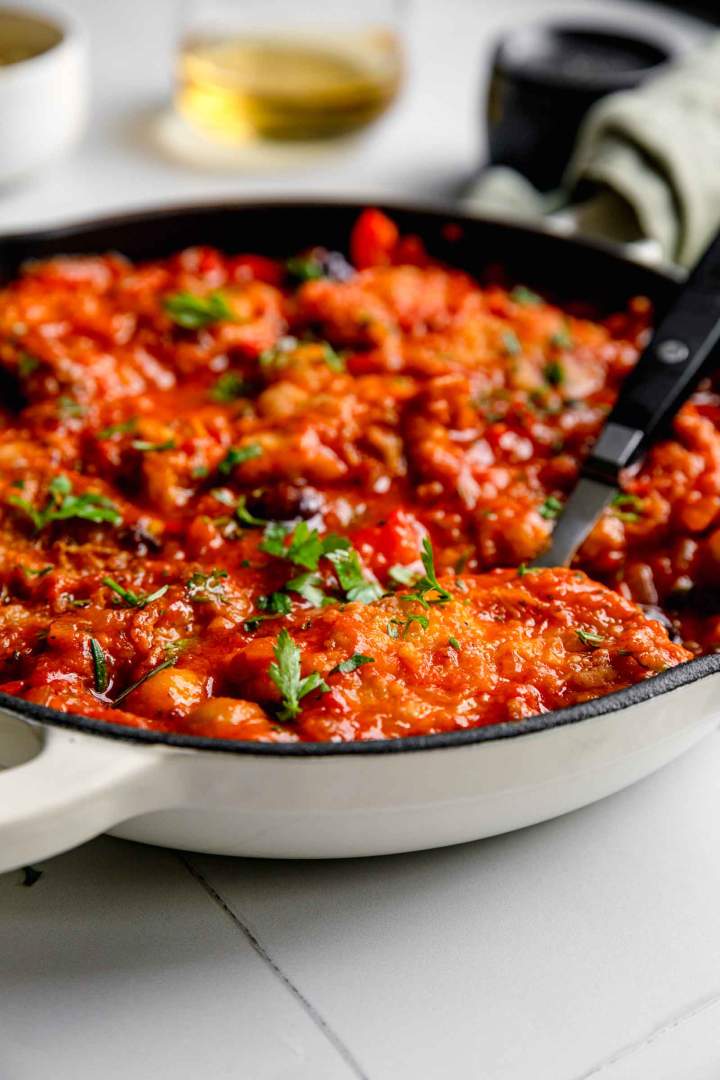 Chicken Thighs with Tomato Sauce