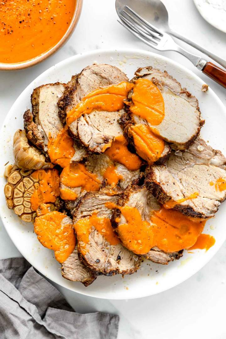 Braised Pork Shoulder with Pepper Tomato Sauce